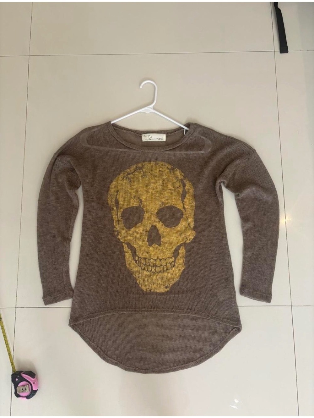 Vintage Havana Brown Long Sleeve Pullover with Gold Skull